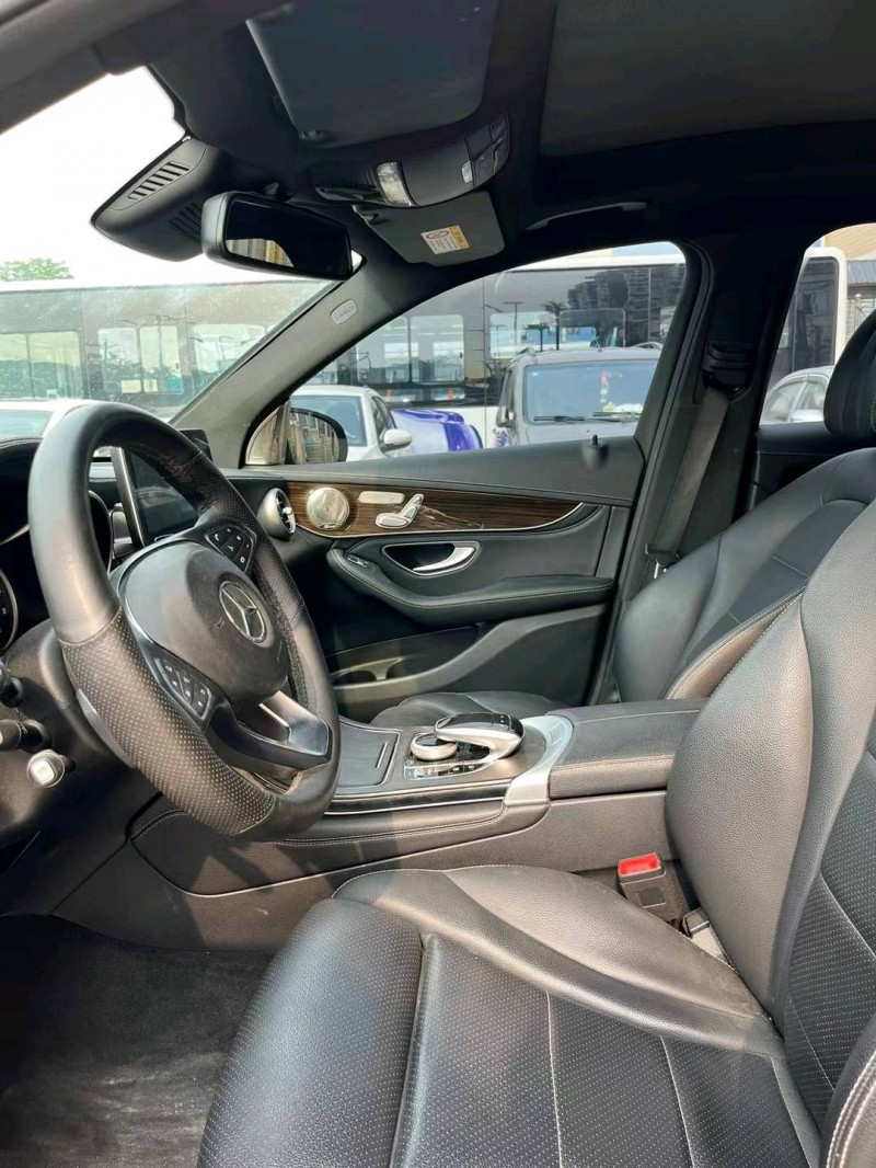 武汉19年奔驰GLC7