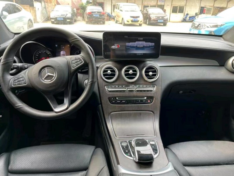 武汉19年奔驰GLC9