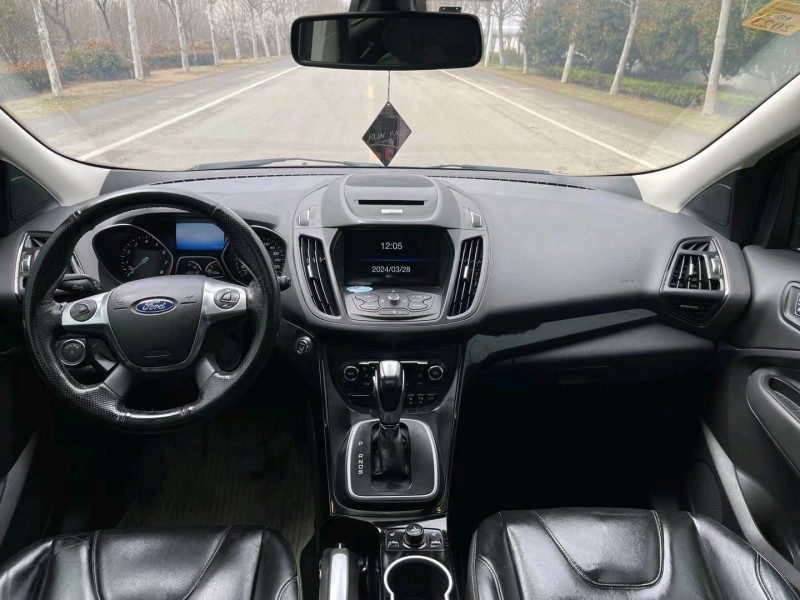 徐州15年福特翼虎7