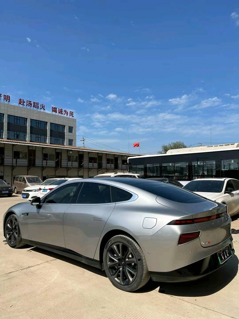 武漢22年小鵬汽車p74