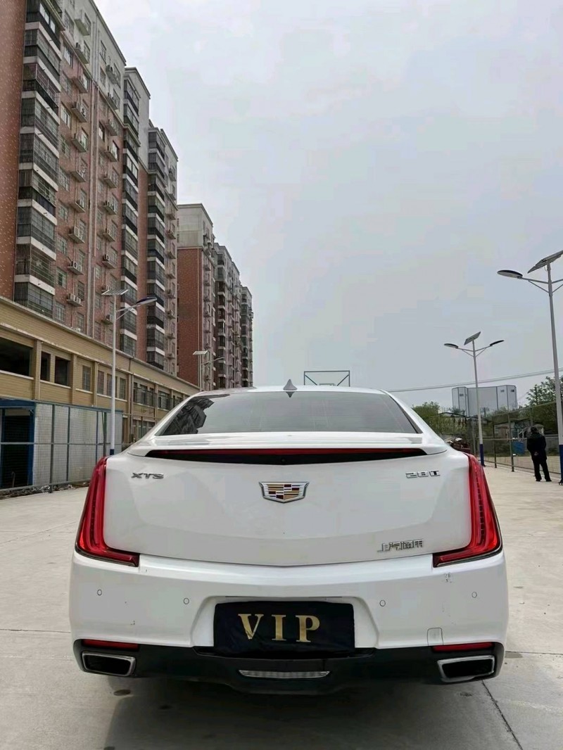 武汉18年凯迪拉克XTS4