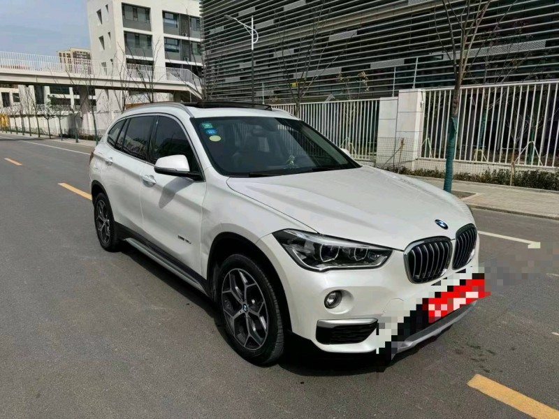 济宁17年宝马X12