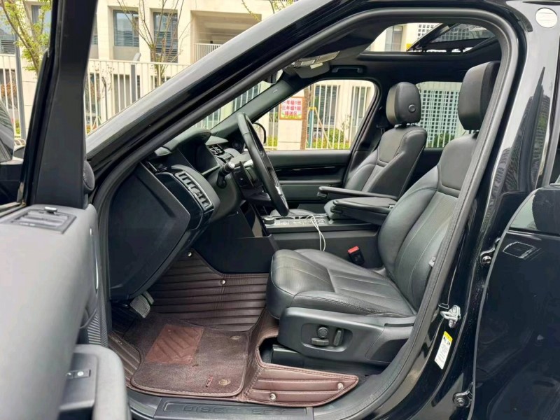 济宁20年路虎发现7