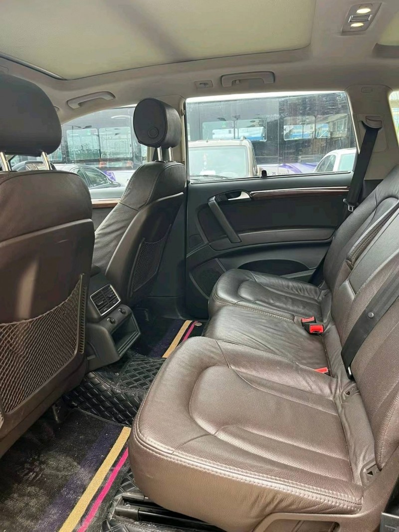 武汉15年奥迪Q78