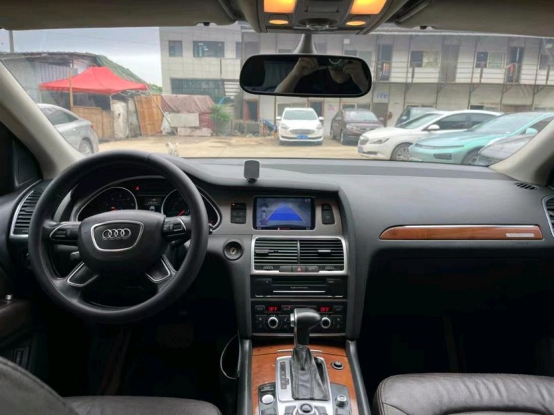 武汉15年奥迪Q79