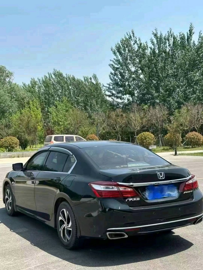 烟台18年本田雅阁5