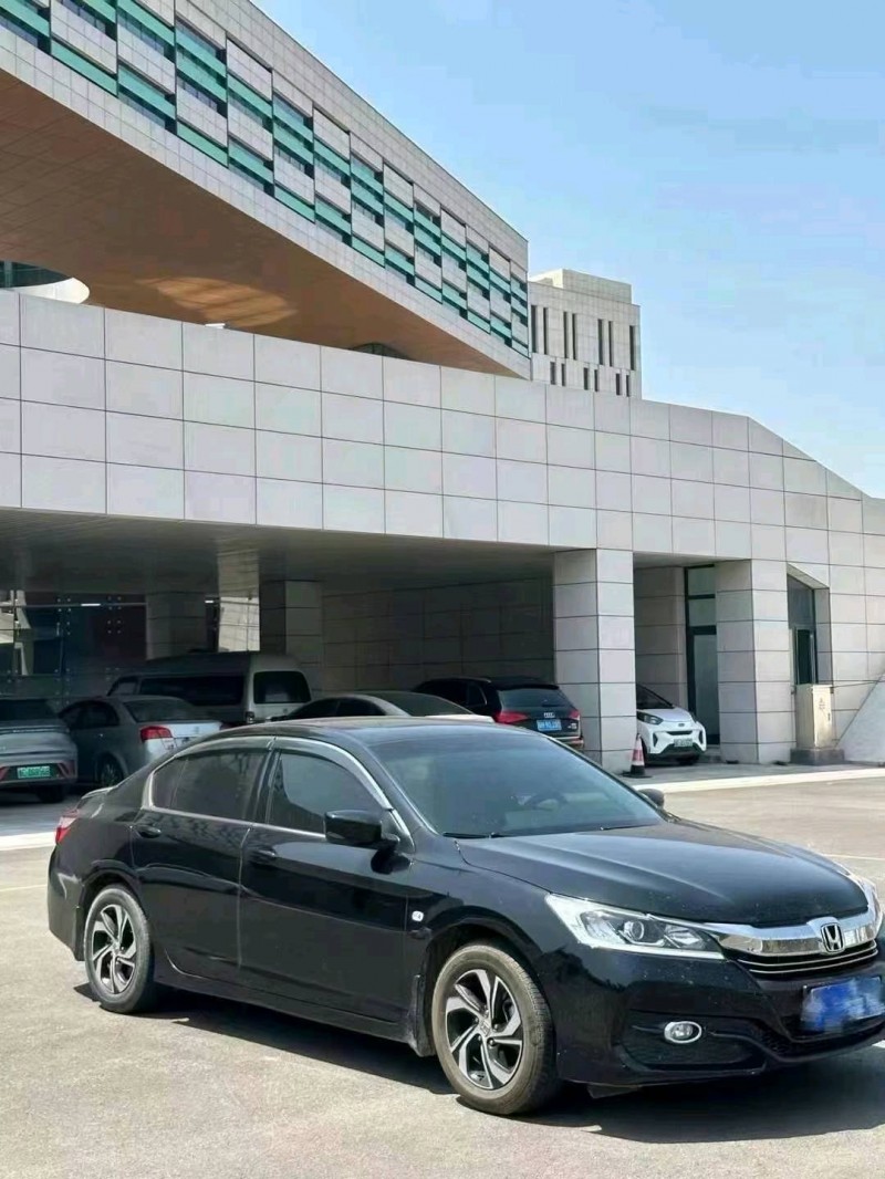 烟台18年本田雅阁6