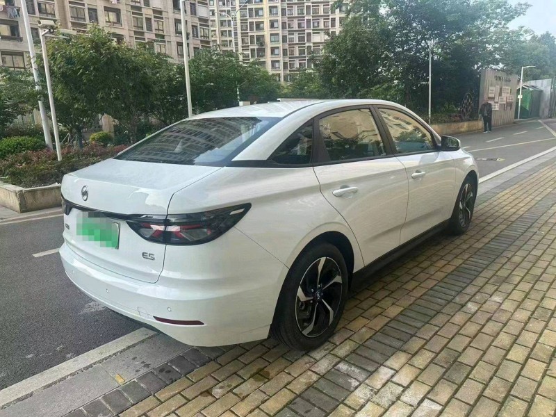 徐州24年威马汽车E54
