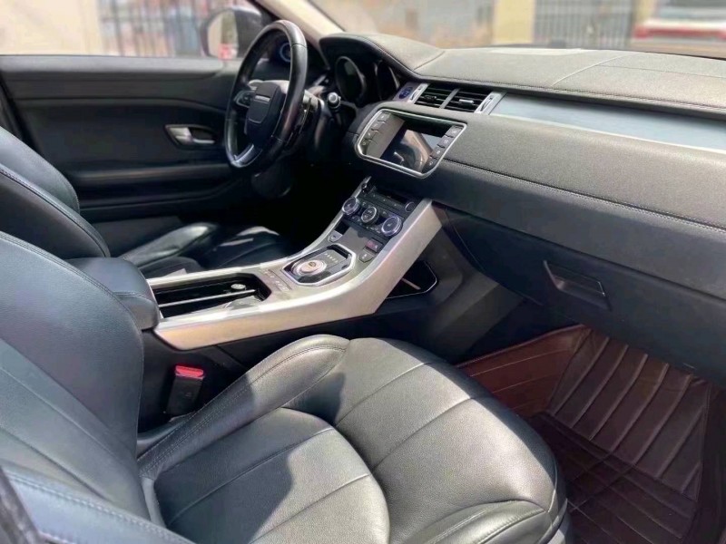 东营17年路虎极光4