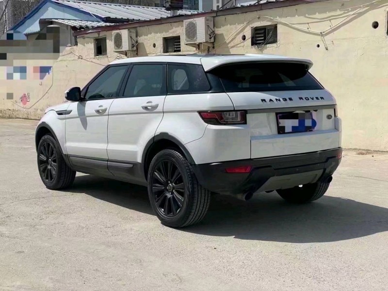 东营17年路虎极光8