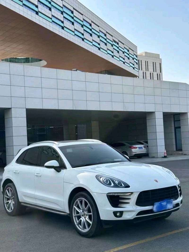 枣庄16年保时捷Macan2