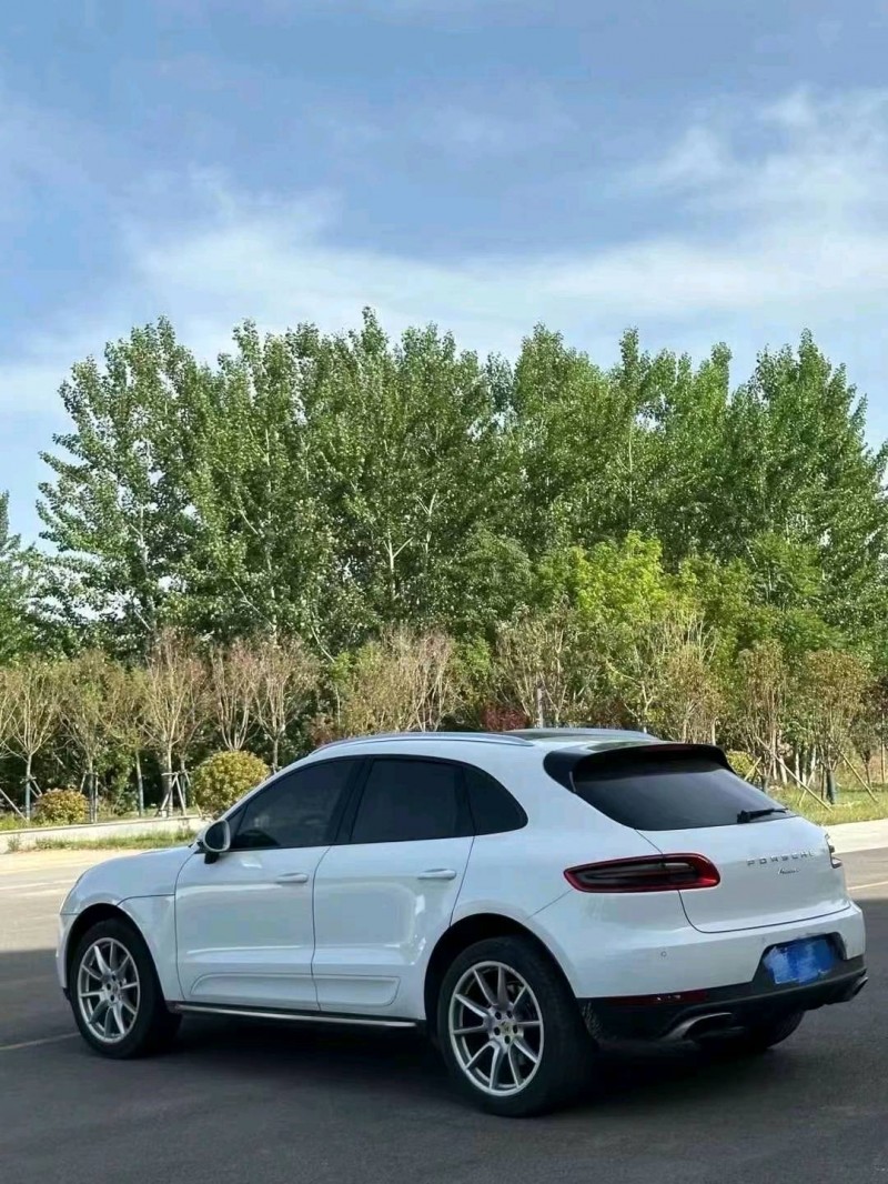 枣庄16年保时捷Macan6