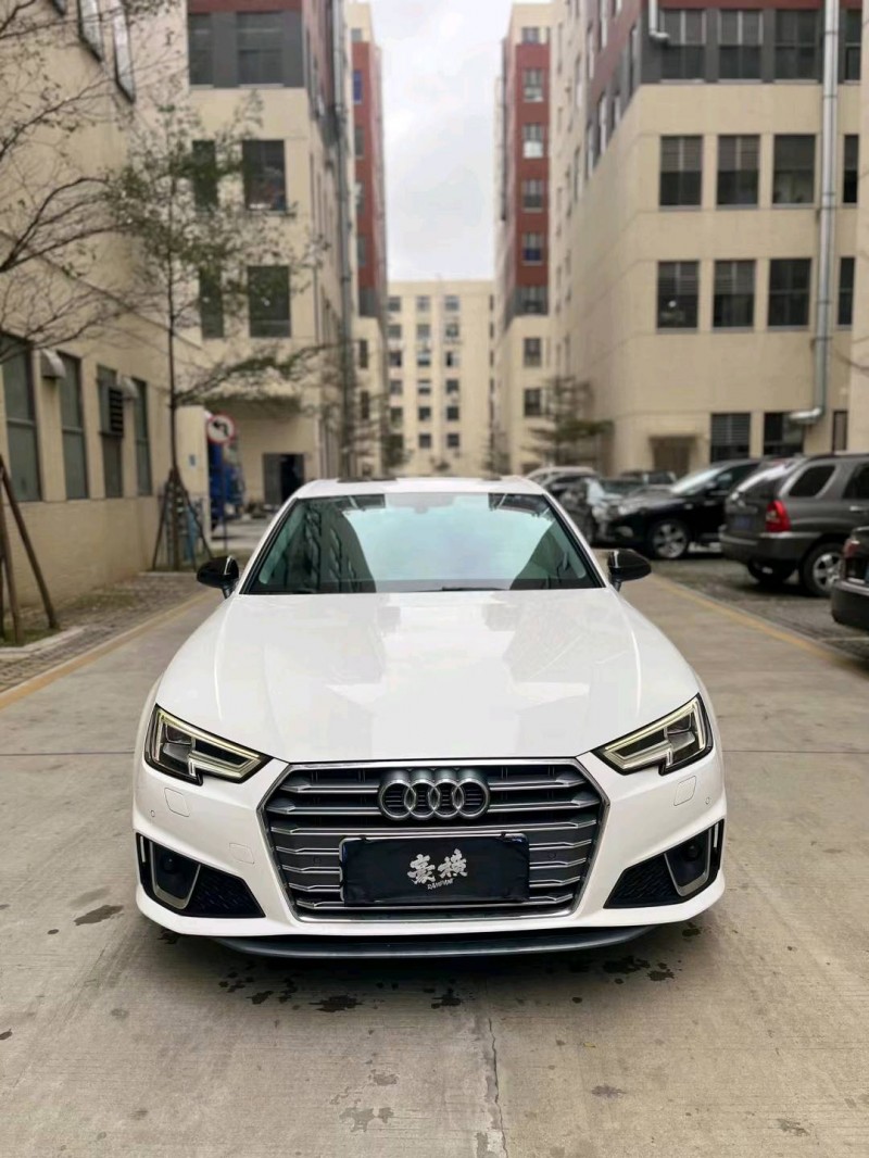 佛山19年奥迪A4L1