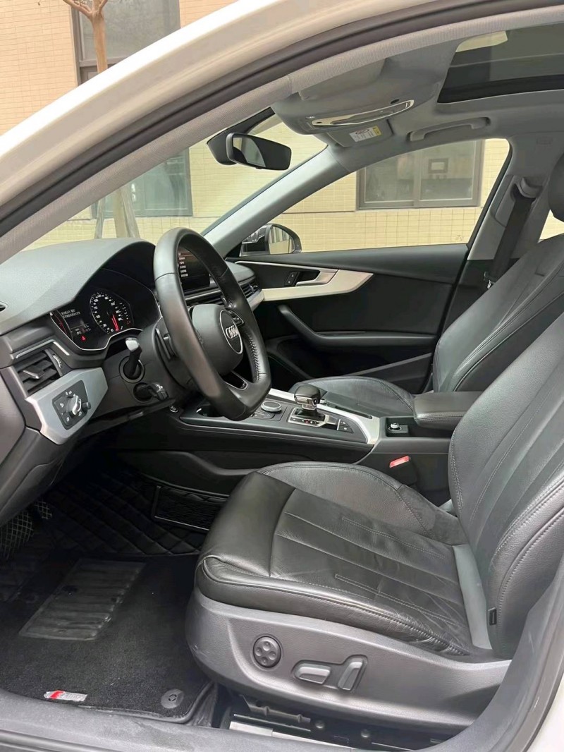 佛山19年奥迪A4L6