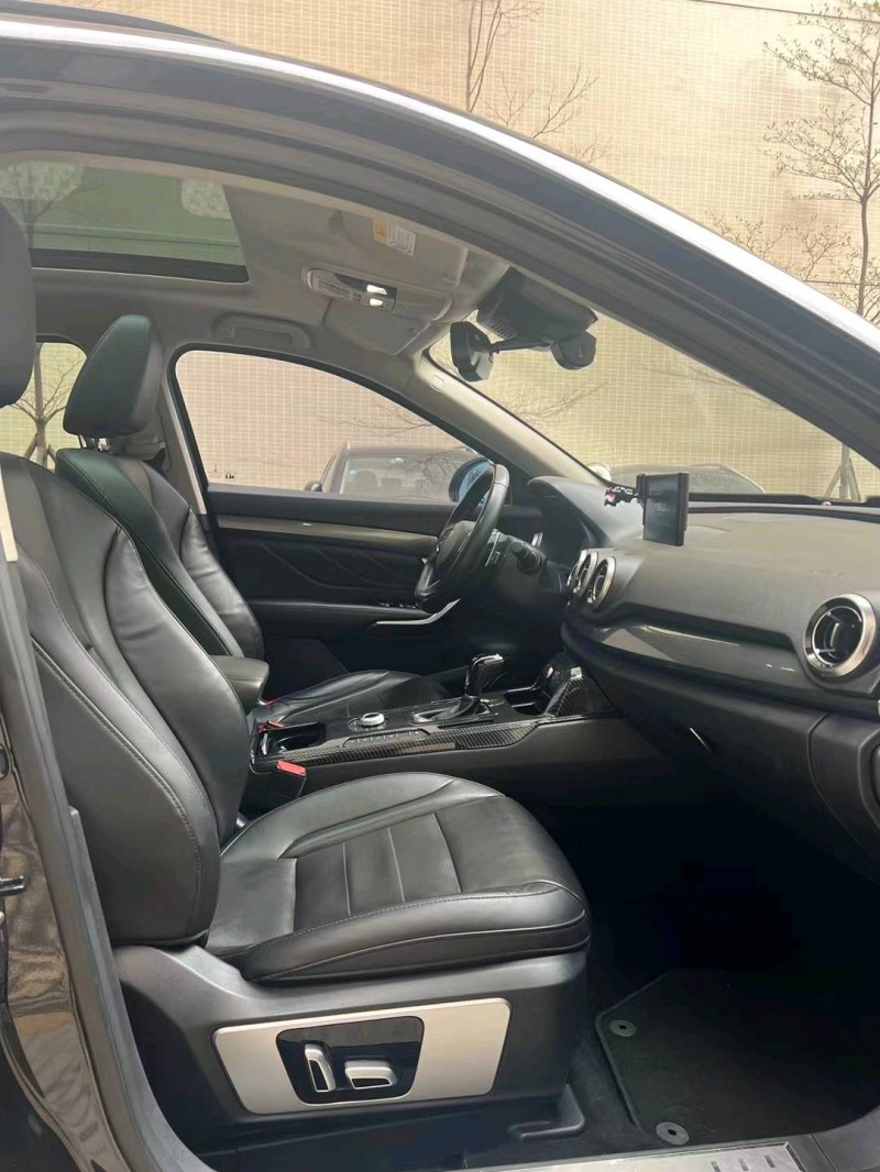 佛山18年长城汽车WEY VV77