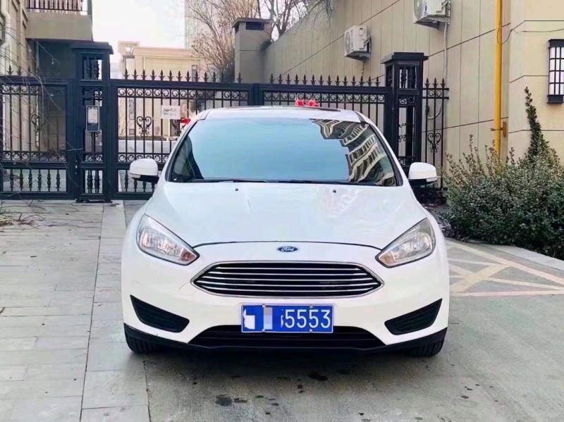 东营16年福特福克斯1