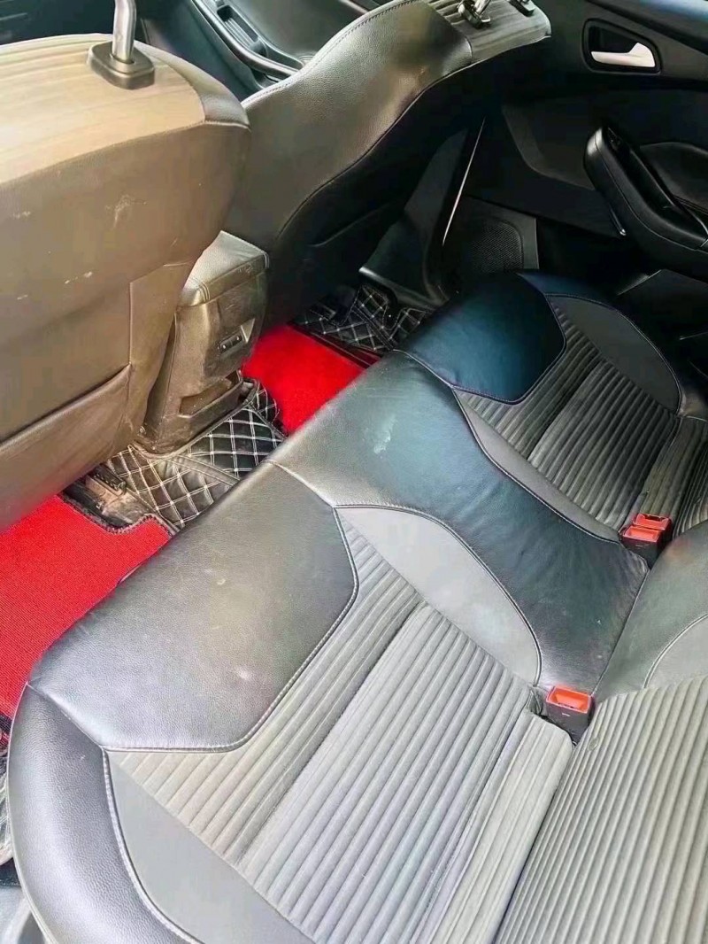 东营16年福特福克斯9