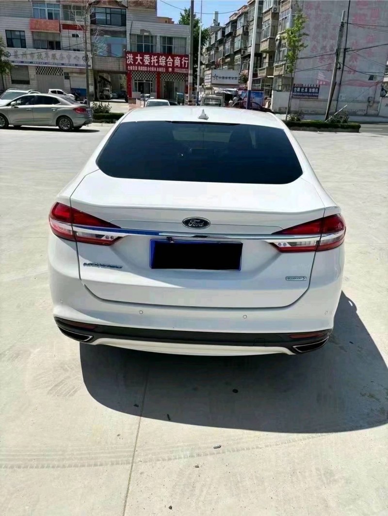 东营17年福特蒙迪欧4