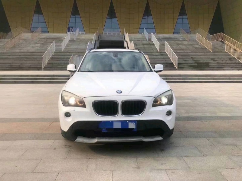 东营11年宝马X11