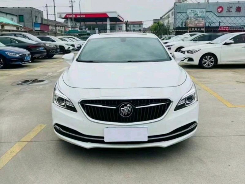 枣庄17年别克君越1