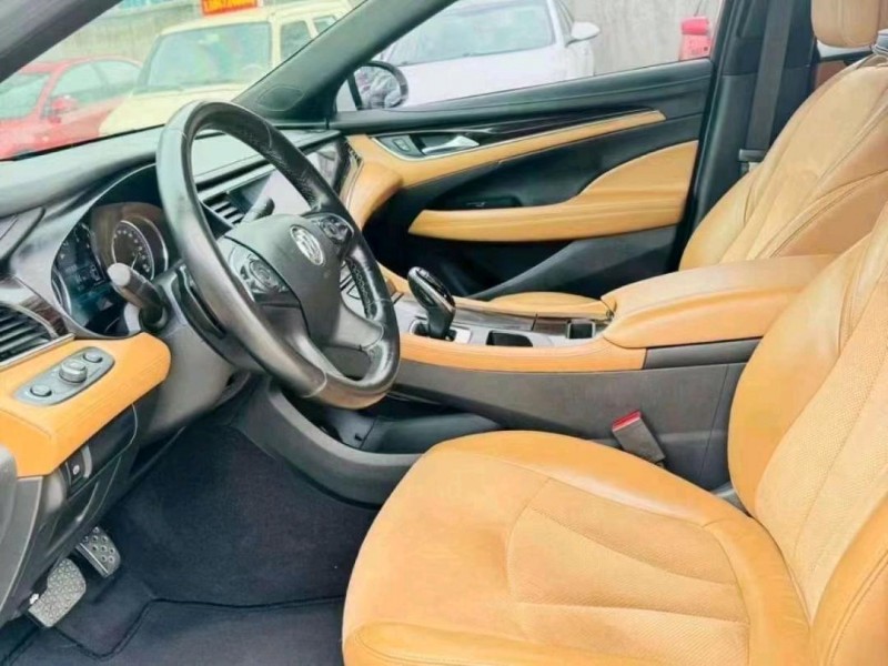 枣庄17年别克君越4