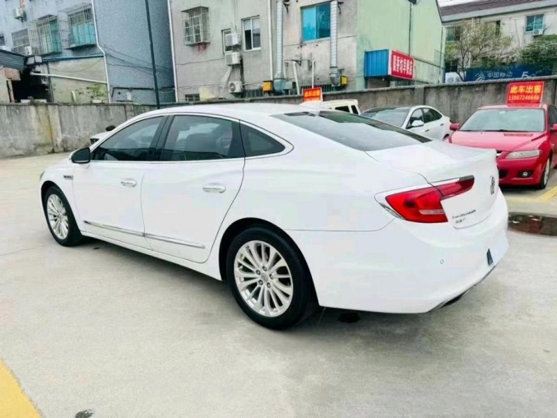 枣庄17年别克君越6