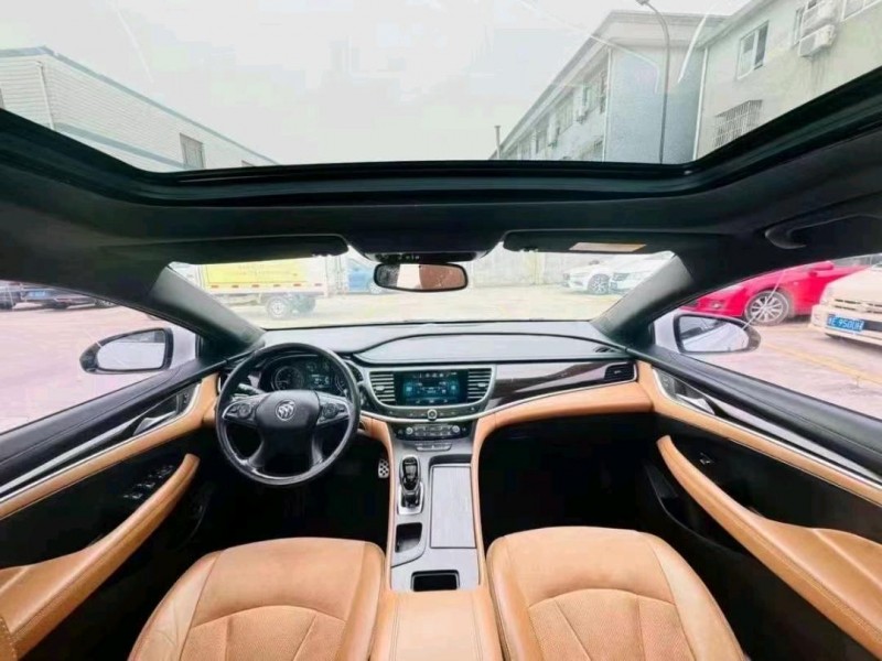 枣庄17年别克君越8