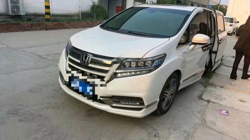 枣庄20年本田艾力绅1