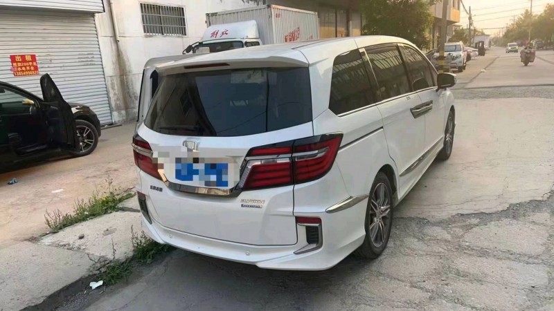 枣庄20年本田艾力绅3