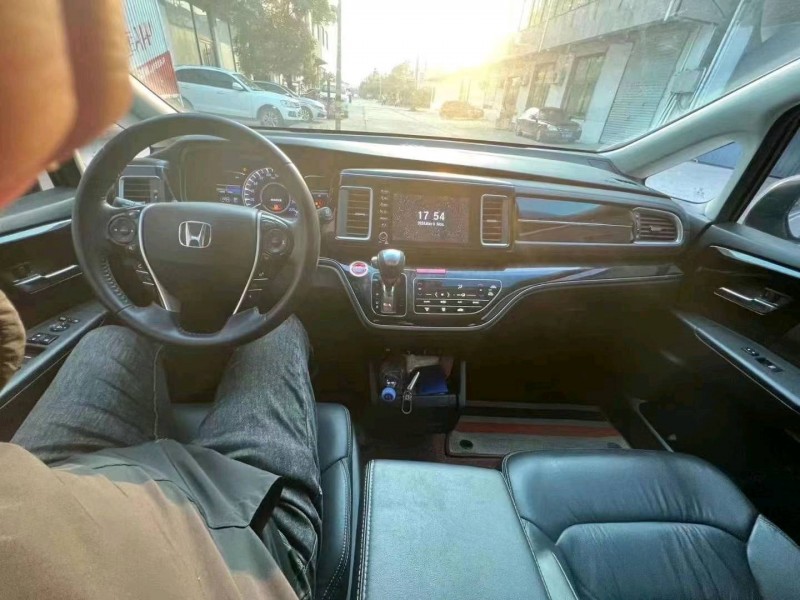 枣庄20年本田艾力绅5