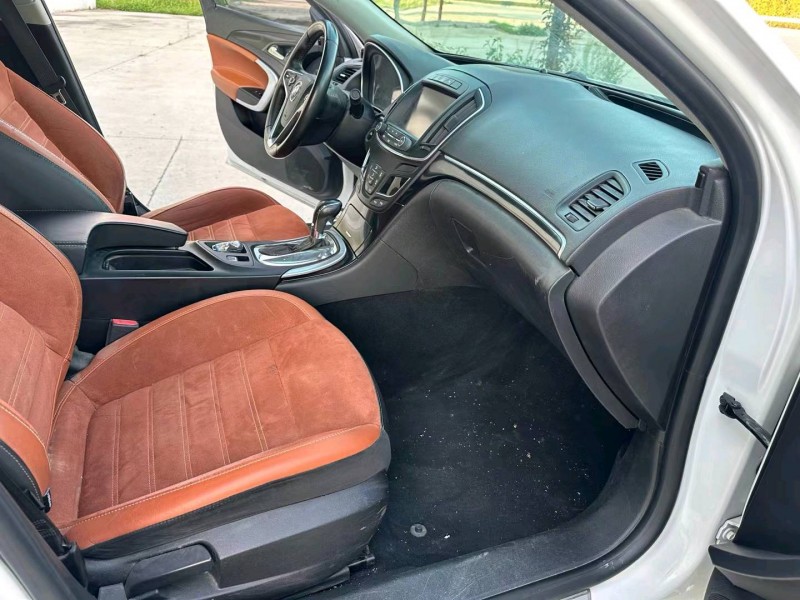 徐州17年别克君威5