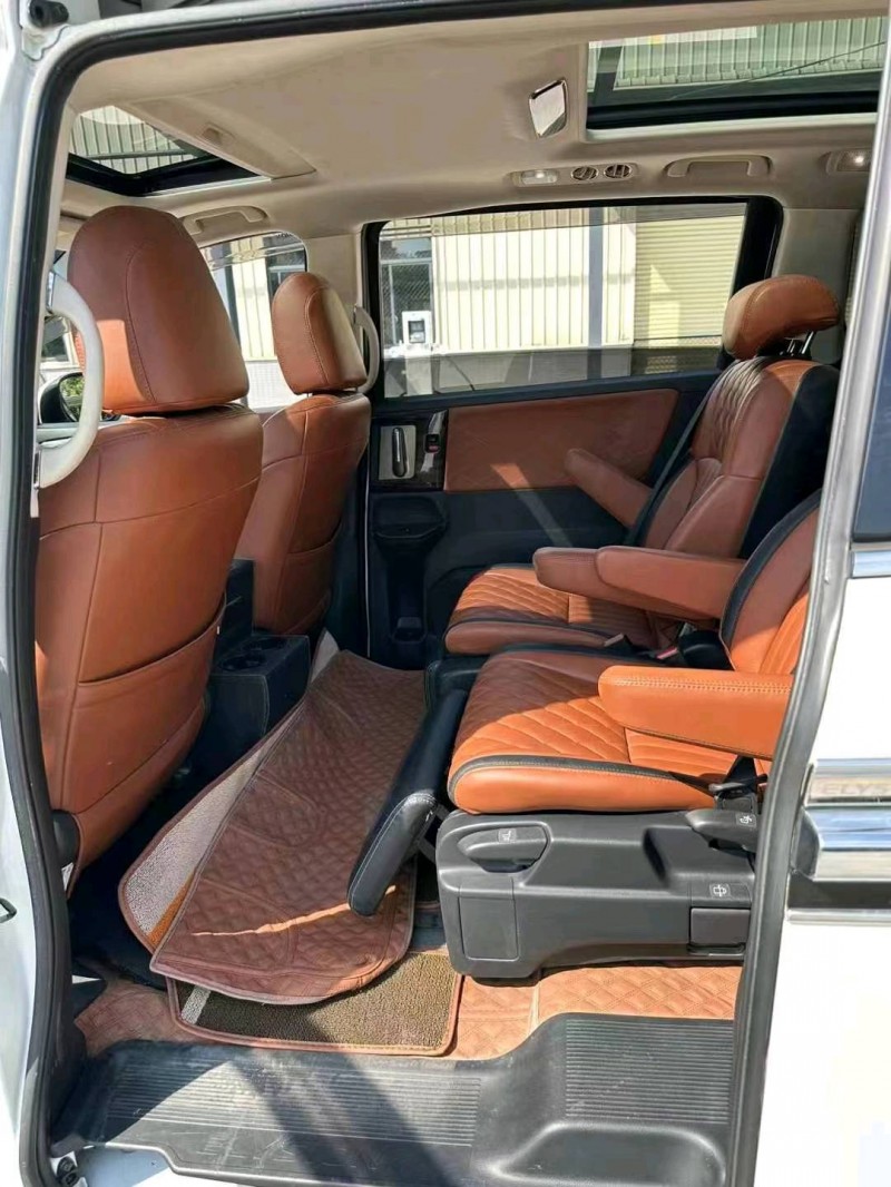 汕头17年本田艾力绅4