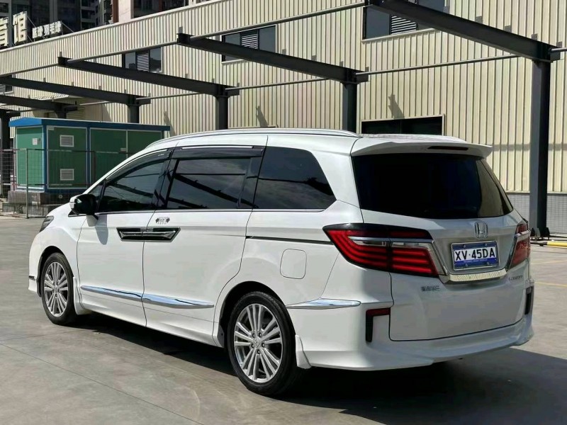 汕头17年本田艾力绅6