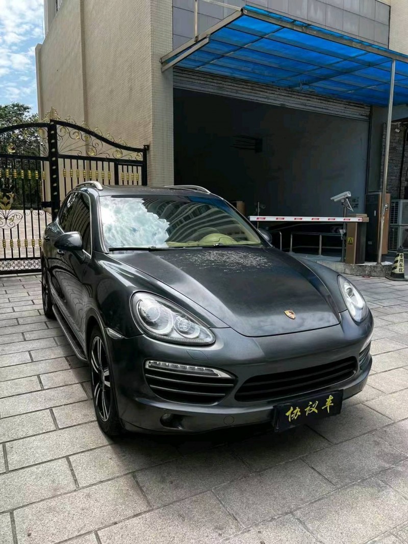 珠海12年保時捷卡宴2