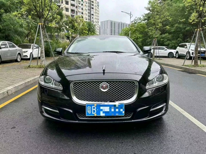 汕头16年捷豹XJL1