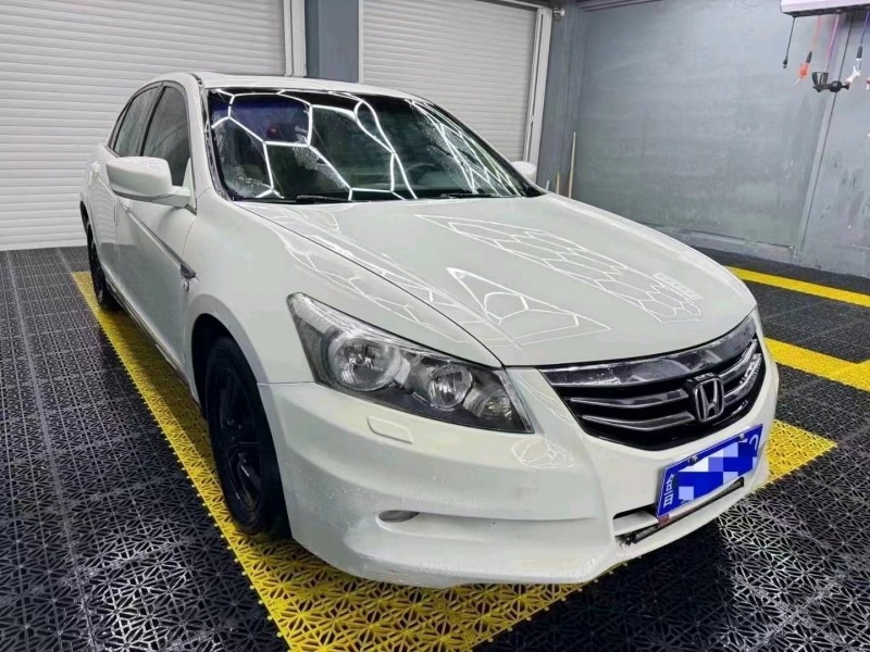 济宁12年本田雅阁3