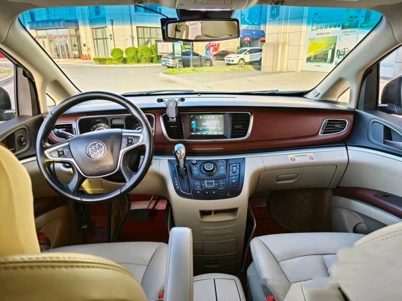 枣庄18年别克GL85