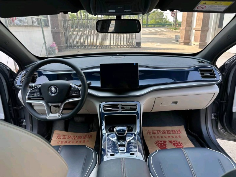 徐州23年比亚迪秦8