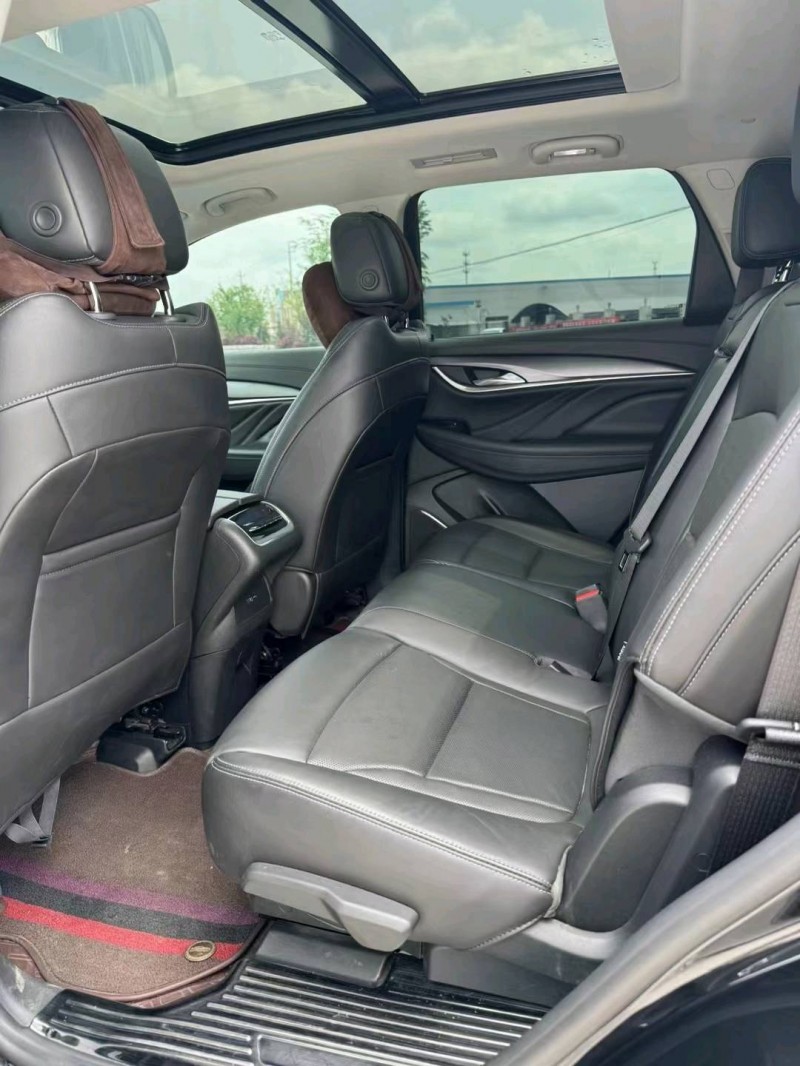 徐州21年别克昂科旗5