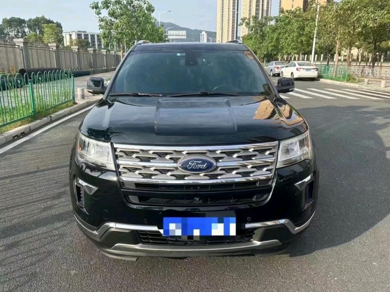 枣庄18年福特探险者1