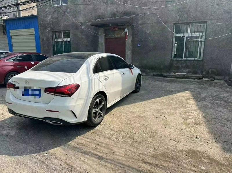 重庆23年奔驰A9