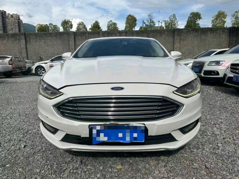 重庆18年福特蒙迪欧1