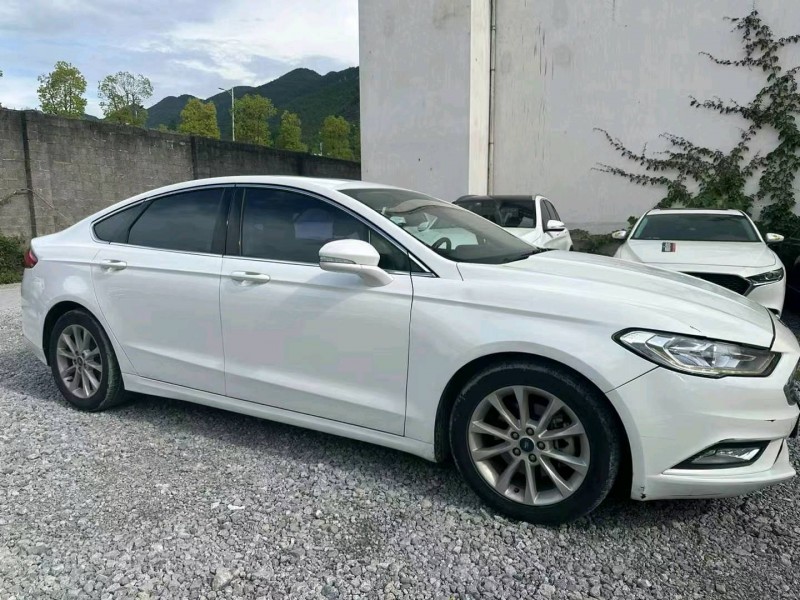 重庆18年福特蒙迪欧3