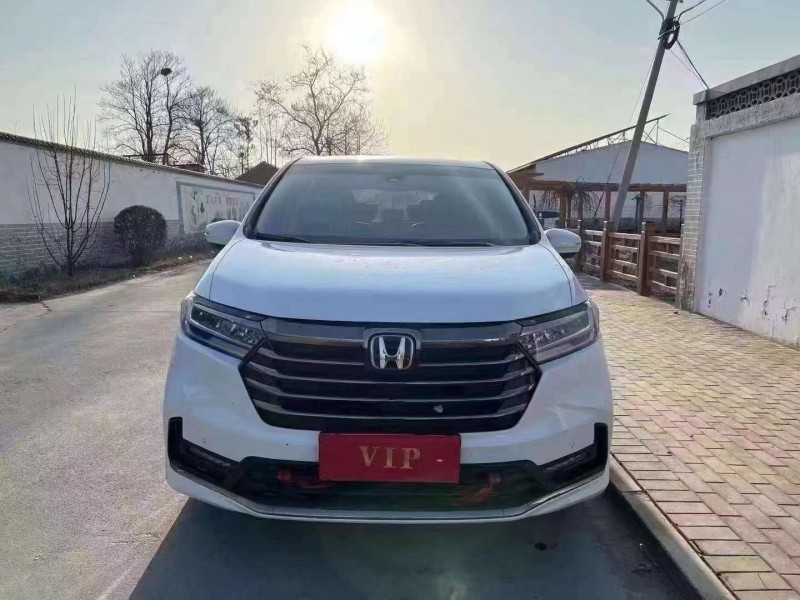 青岛22年本田奥德赛1