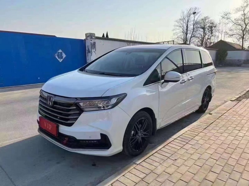 青岛22年本田奥德赛2