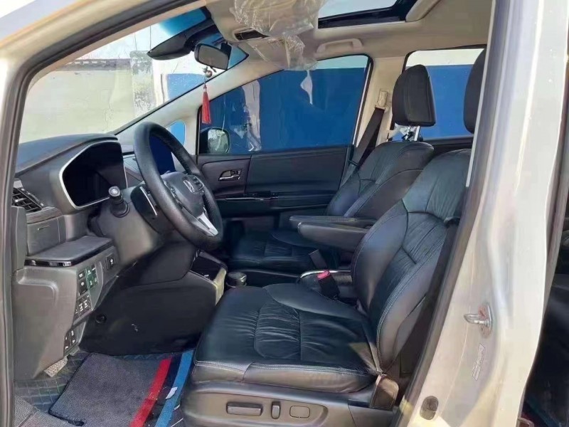 青岛22年本田奥德赛7