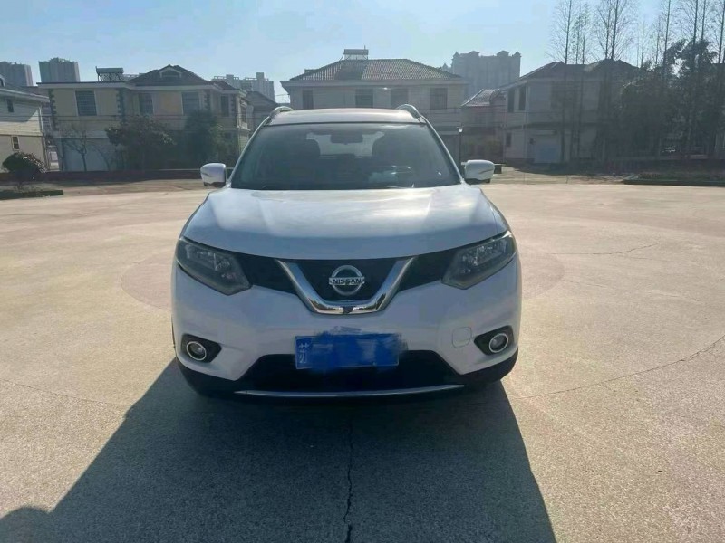 常州15年日產奇駿1
