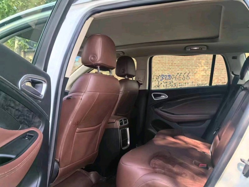 保定16年别克昂科威7