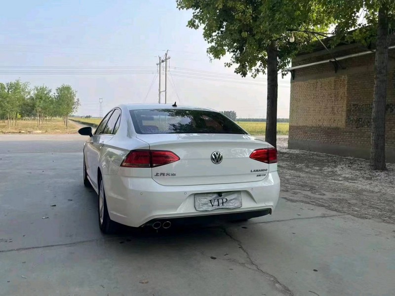 保定18年大众凌渡5