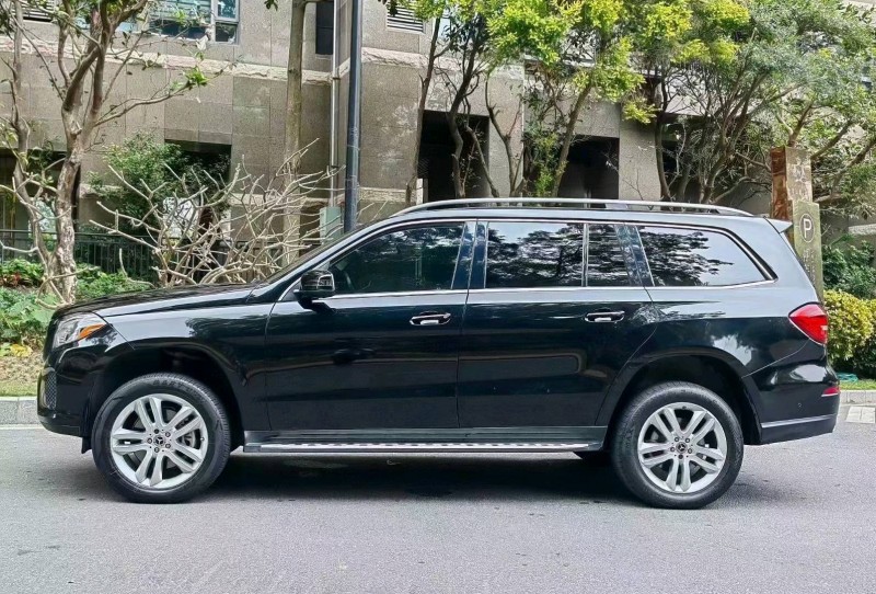 深圳18年奔驰GLS4